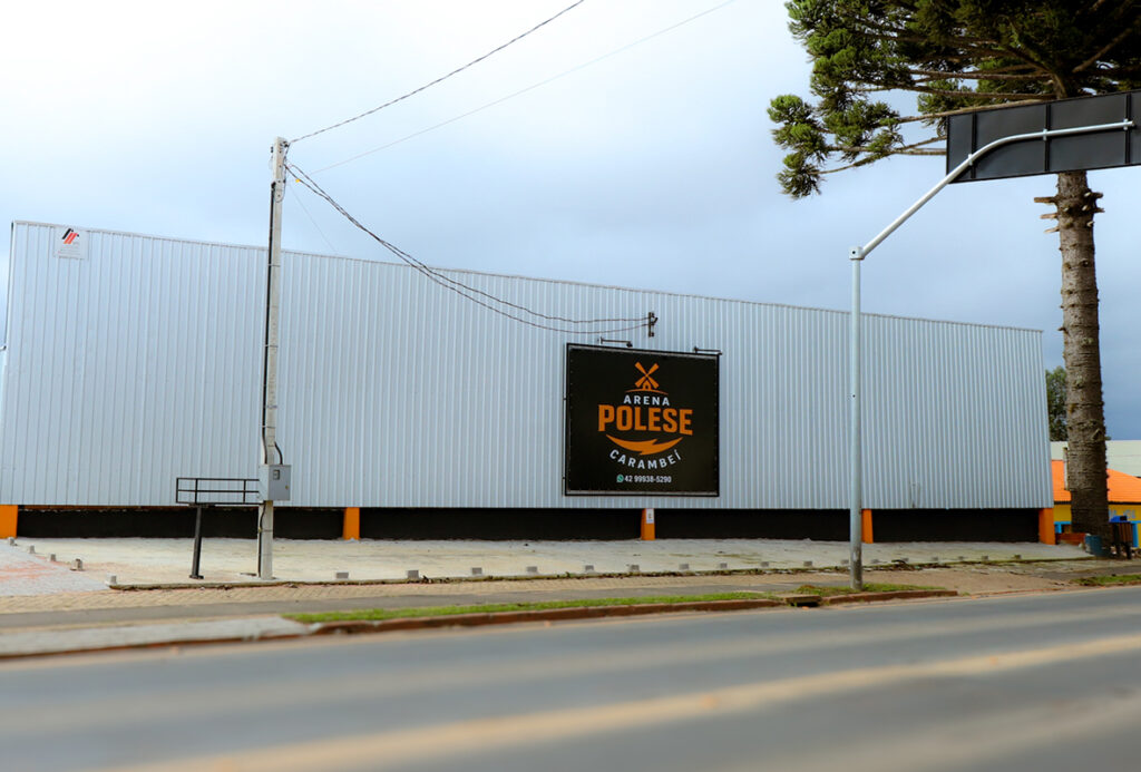 Fachada Arena Polese